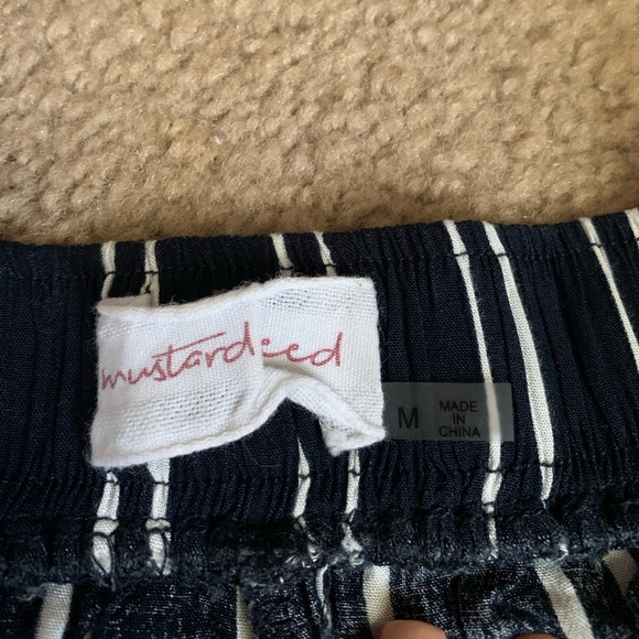 Blue shorts - Picture 2 of 5